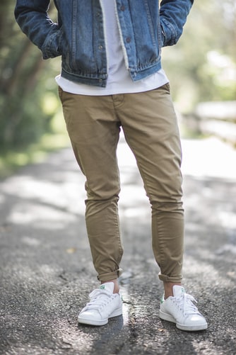 What Colors Go Well With Tan Pants - VSTYLE
