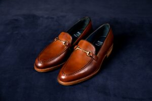 Is Men's Shoe Size the Same as Women's Shoe Size? - Men's Venture