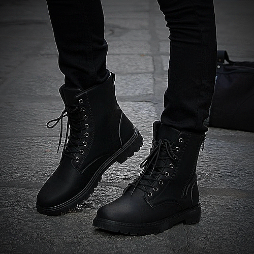 2023 Men's Fashion: What to Wear with Black Boots - Men's Venture