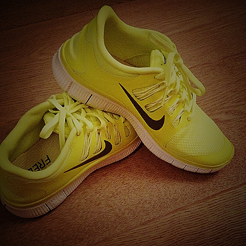 Yellow Nike Free RN Flyknit - yellow nike shoes men